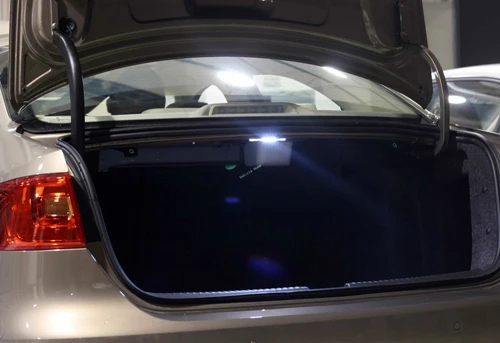 VW_LED_Reading_Light (1).jpg