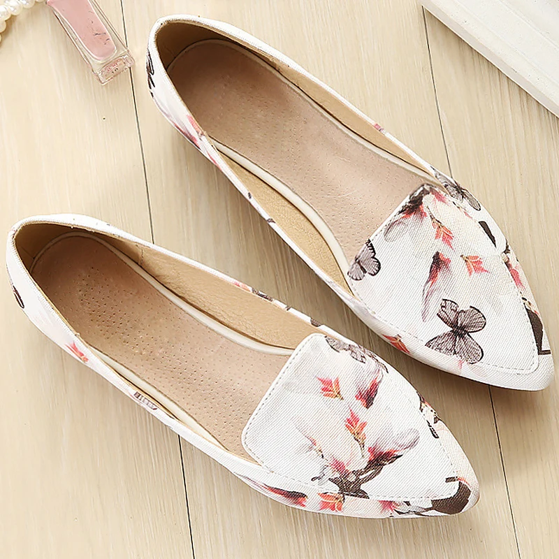 Shoes-woman-genuine-leather-loafers-ethnic-pointed-toe-causal-shoes-breathable-sewing-totem-flower-slip-on