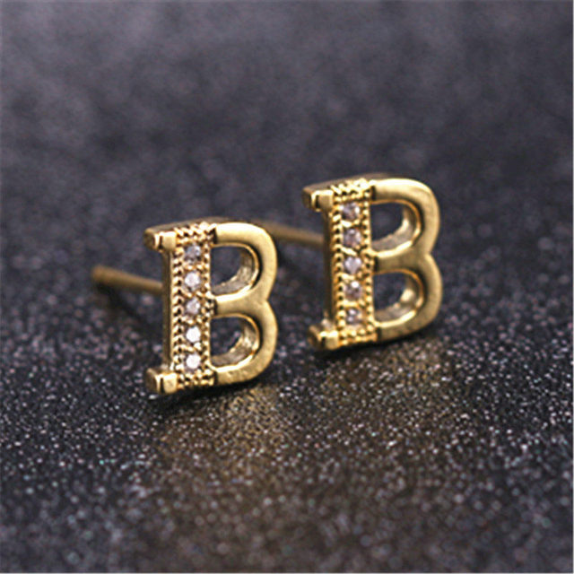 Letter Stud Earrings for Women Alphabet Gold Initial Earring Rhinestone Jewelry Small Earrings Letters Brinco Pendientes