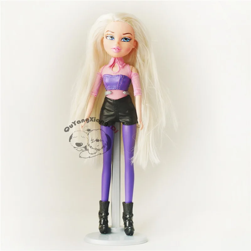 theme and style in the doll’s Girls will love styling barbie doll's instant color-change hair simply fill the signature style pink bucket with water, dip the silvery brush into the water and slide. theme and style in the doll’s Girls will love styling barbie doll's instant color-change hair simply fill the signature style pink bucket with water, dip the silvery brush into the water and slide.