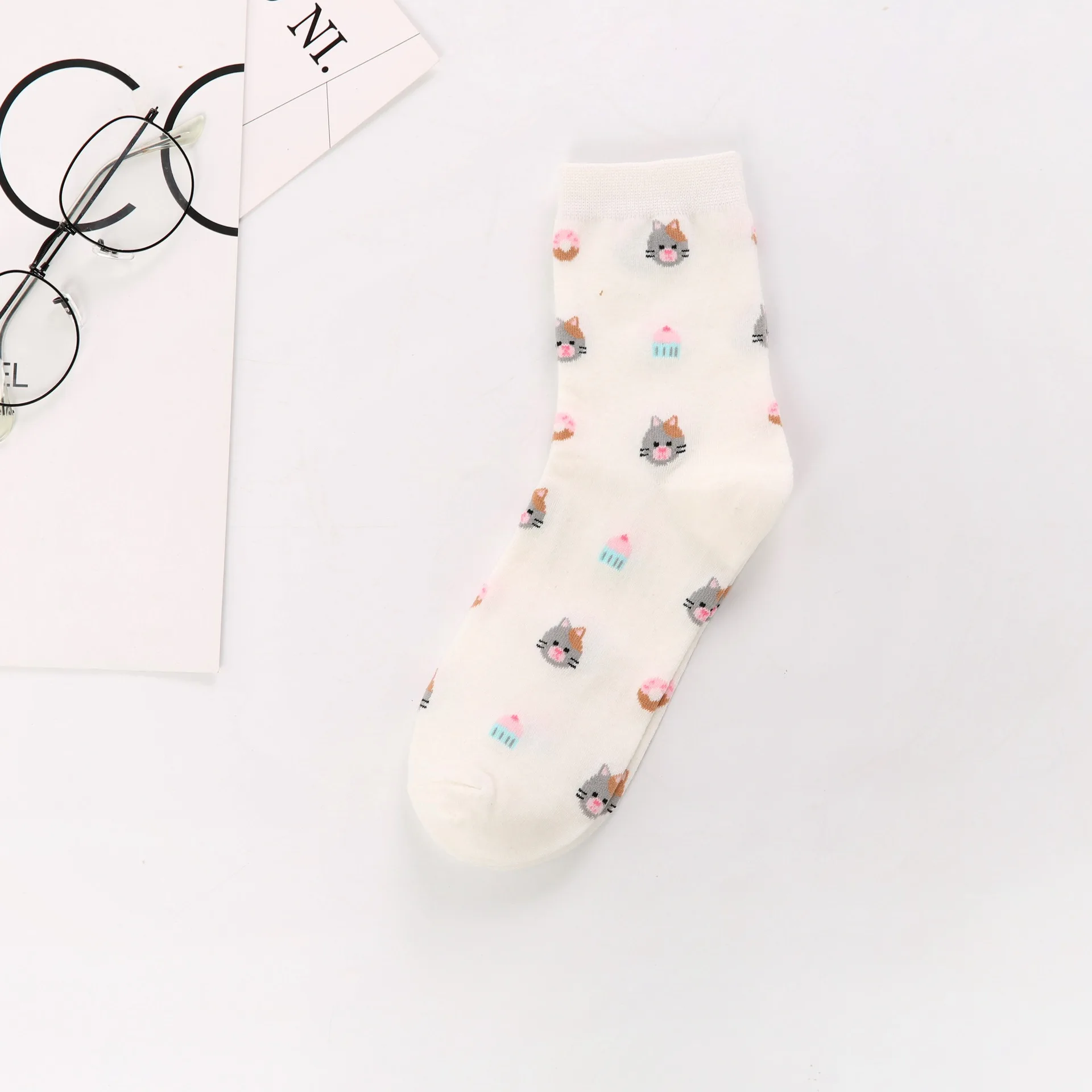 Милые мягкие носки для женщин, для девочек, милые Повседневные Носки с рисунком животных, милые носки - Цвет: White