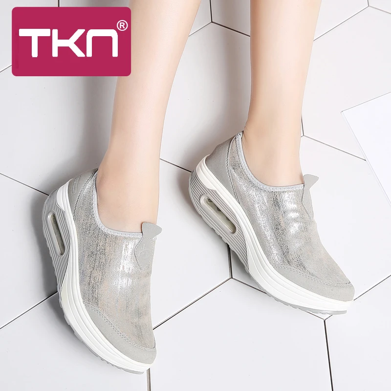 Женские кроссовки на платформе TKN повседневные с дышащей сеткой Tenis Feminino слипоны