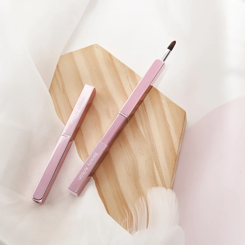 

1PC Retractable Lip Brushes High-quality Pro Makeup Brushes Metal Handle Portable Make Up Brushes for Lip Gross and Lip Stick