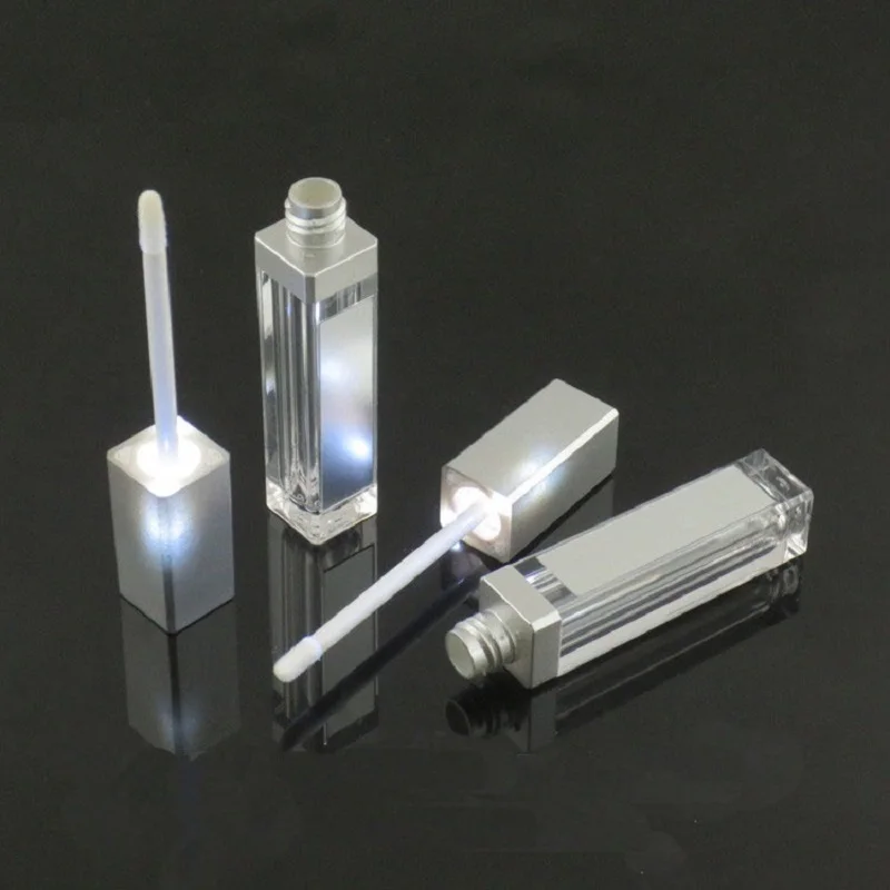 7.5 ML LED Lipgloss Tube Acrylic Empty Clear Refillable Cosmetic Packaging Black Silver Lip Gloss Packaging with Mirror