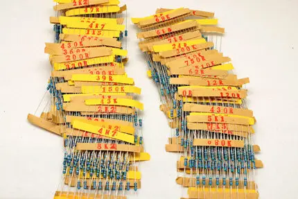 

120pcs/lot 12valuesX10pcs=10307 1/4W 0.25W inductor 1uH-1MH component sample Assorted kit original