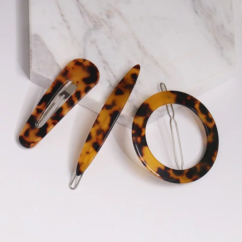 1PCS Japan Fashion Resin Acrylic Hairpins Geometric Round Triangle Leopard Print Hair Clips Hair Accessories for Women