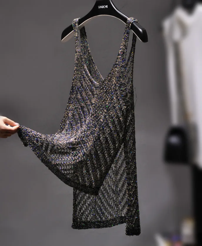 

2018 Sexy Fashion Bling Bling Shiny Hollow Out Knitted Tanks Tops Women Shiny Sequined Split Tanks Tops Hollow Out Shiny Tops