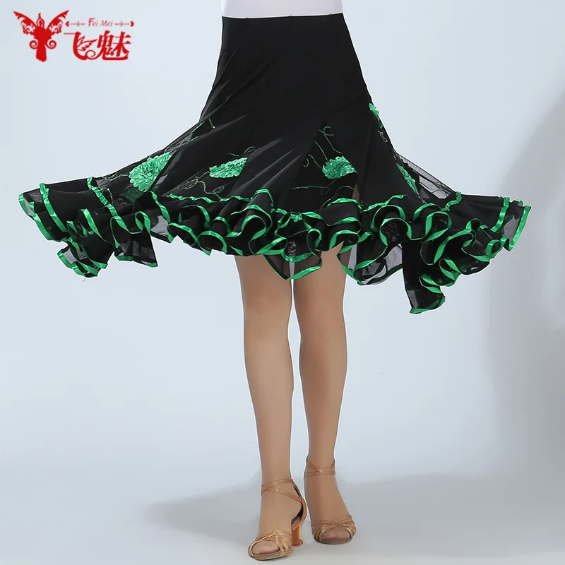 Square dancing modern dancing full-skirted Embroidered dress Square dance big swing skirts