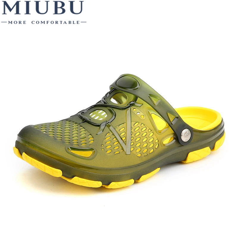 

MIUBU Summer Fashion Hollow out Breathable Beach Shoes Man Sandals Jelly Casual Flat Male Leisure Sandals Hole Shoes Flip Flops