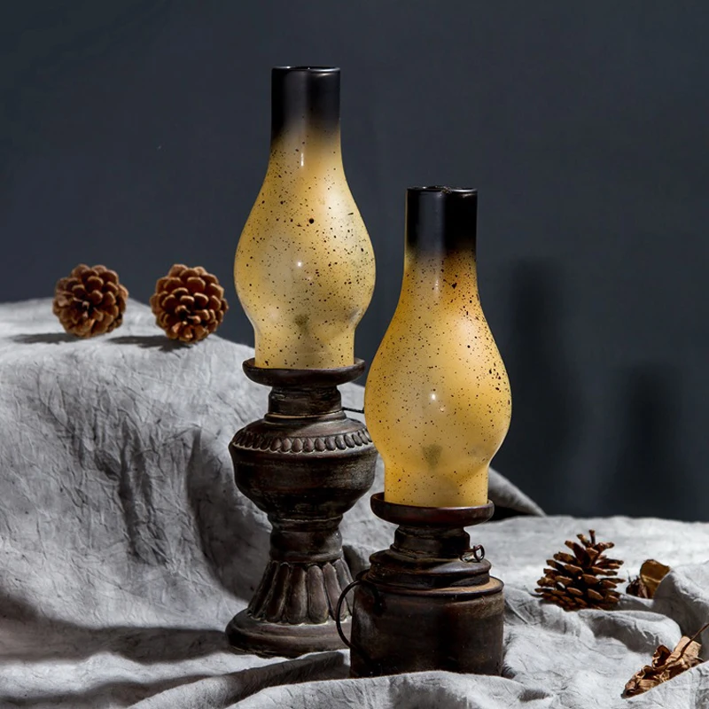 Nostalgia Classic Resin Kerosene Lamps old fashioned Candle Holders