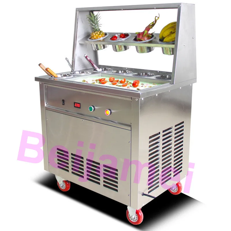 ice cream roll making