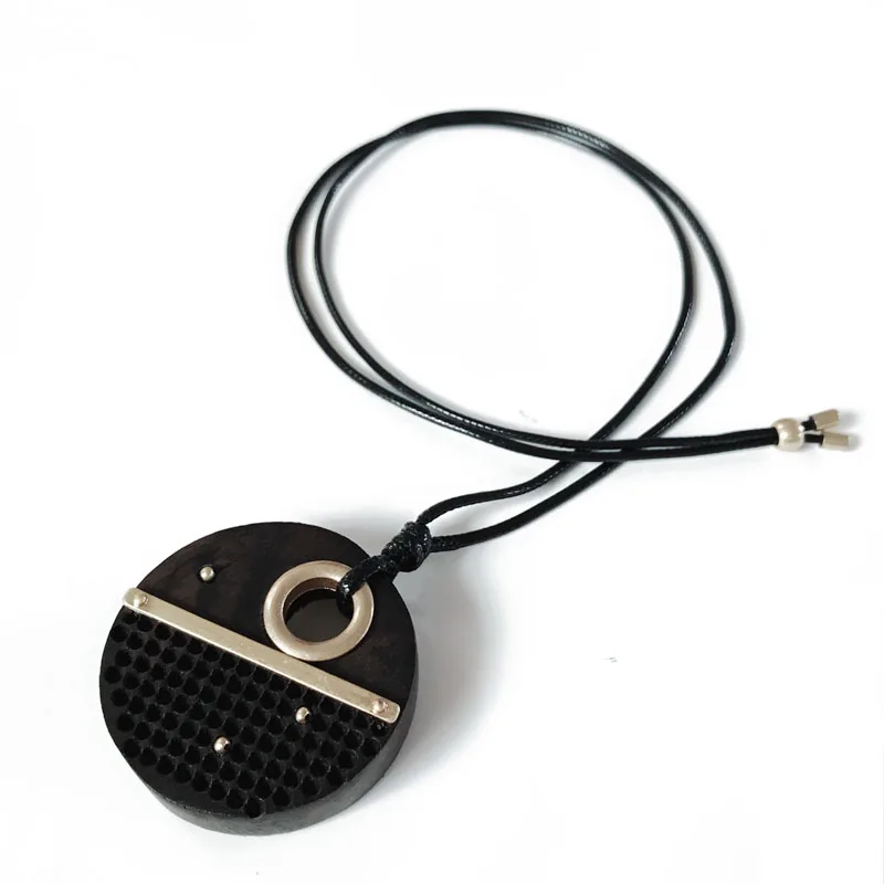 

Free Shipping Round Wood Alloy Geometric Fashion Vintage Black Rope Pendant Necklace
