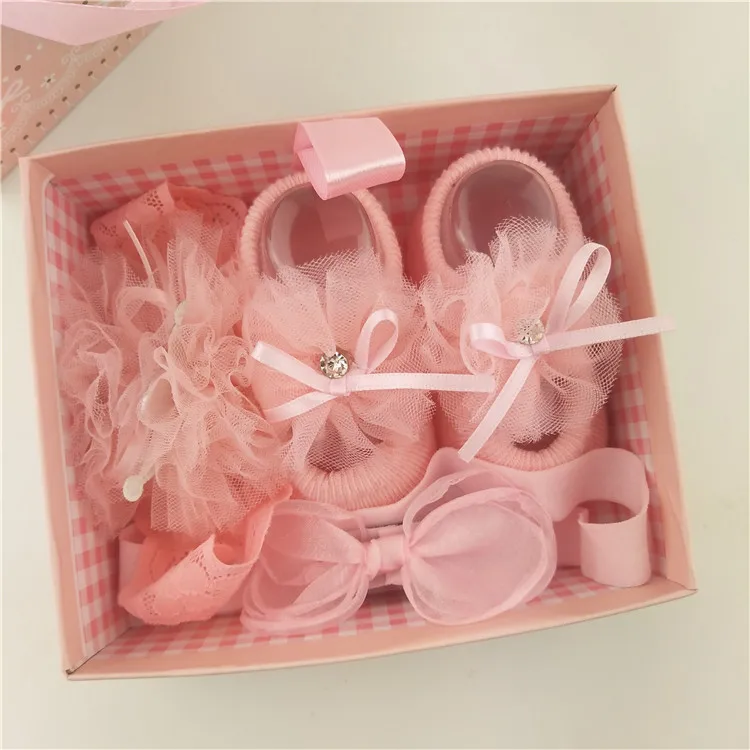 Achat 3 Pièces boîte Bébé Chaussettes Ensemble Nouvelle Fille Infantile Élastique bandeau Cheveux Accesso Enfants Chaussettes Courtes Coton 0 12 M pour le Printemps Automne