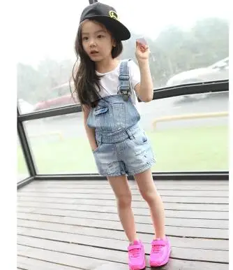 Летняя детская одежда комбинезоны для девочек однотонные джинсы для маленьких девочек; повседневные короткие джинсовые комбинезоны для крупных детей - Цвет: as the picture