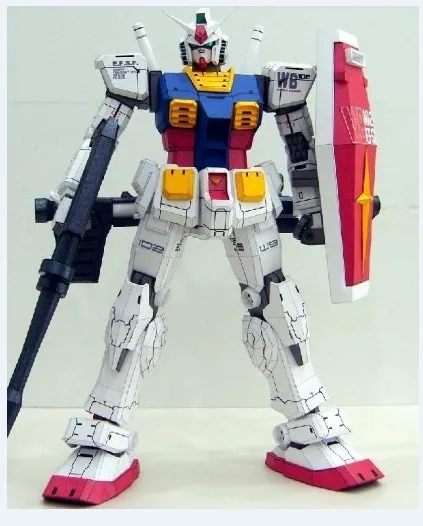 Gundam RX 78 такая же высокая как и модель из бумаги с жемчугом|Картонные конструкторы|