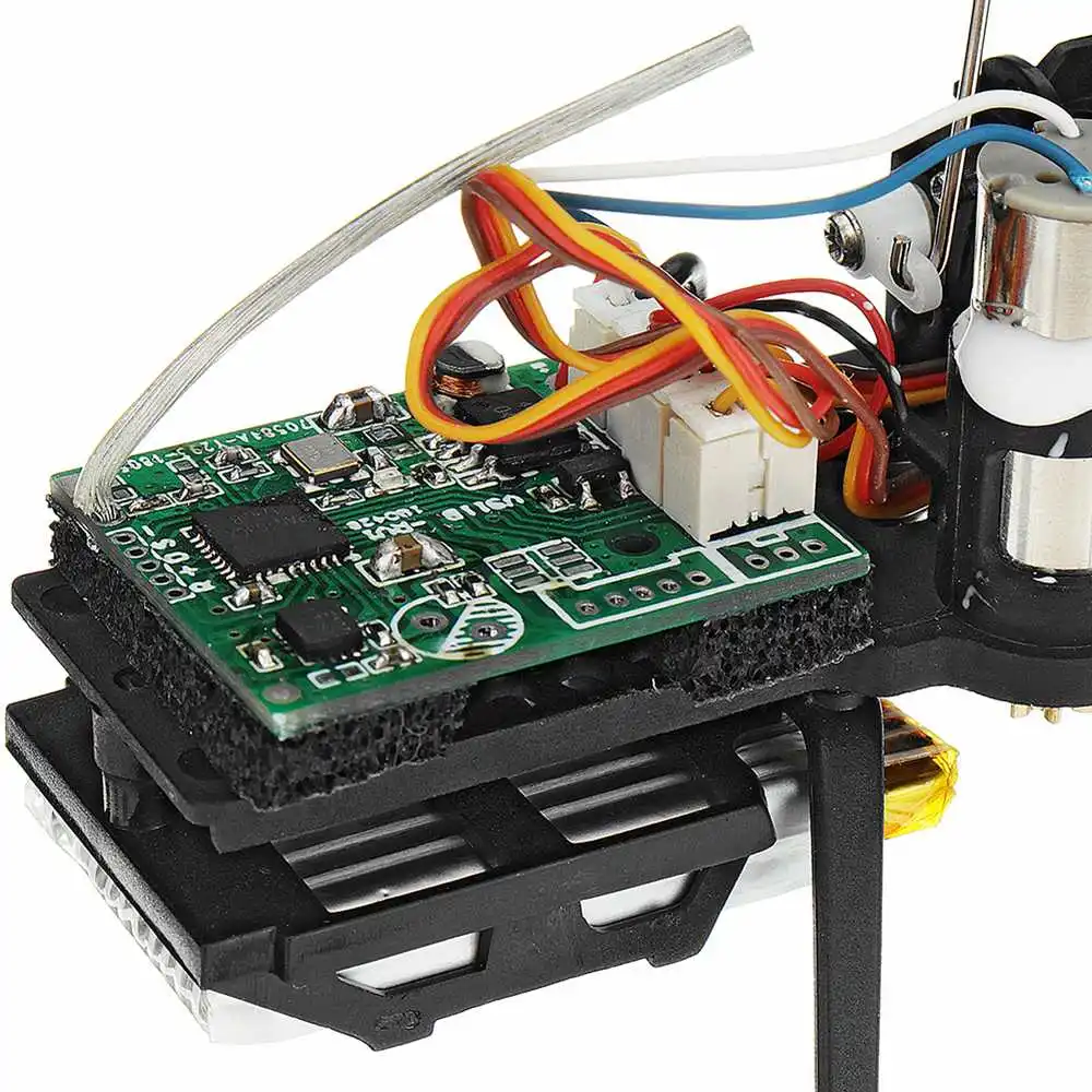 WLtoys V911S 2,4 г 4CH 6-Aixs гироскоп Flybarless Радиоуправляемый вертолет RTF с 4 шт. 3,7 в 250 мАч Lipo батарея 8520 безсердечный мотор