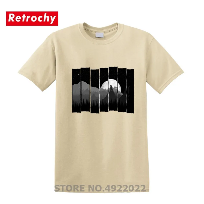 Summer outdoor landscape t shirt Men perfect Valentine's day t-shirt Bear hiking mountains in night tshirt Nature love story tee