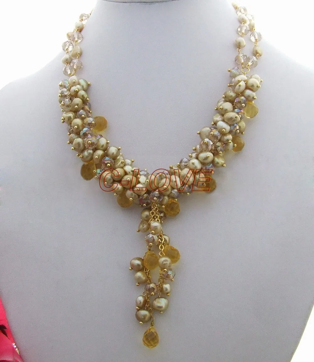 

Champagne Baroque Pearl&Crystal Necklace