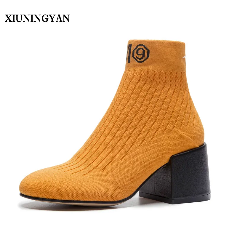 

XIUNINGYAN Women Ankle Boots Antumn High Heels Square Heel Slip on Knitting Elastic Boots Breathable Sexy 2018 Large Size 33-41