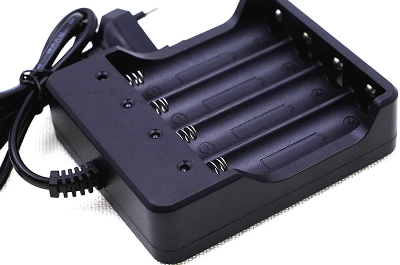 Battery Charger Battery Charger Adapter VariCore 3.7V 18650 Charger Li-ion Battery 4.2V Four Slot Line Charge Full from Shutdown Factory Fashlight batteries Charger