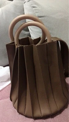 Винтажная трехмерная плиссированная сумка-ведро с деревянным кольцом и верхней ручкой, женская дизайнерская сумка через плечо, вечерняя сумочка-клатч