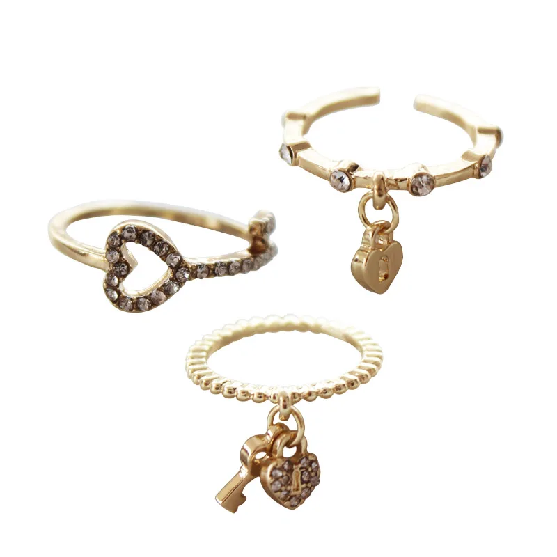 

Free Shipping ewelry personality design network red love heart-shaped key small lock Ring For Women
