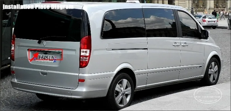Mercedes-Benz-Viano-license-plate-lamp