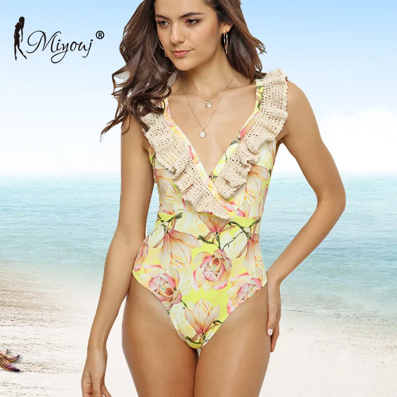 

Miyouj Handmade Crochet One Piece Swimsuit Women Floral Swimwear High Cut Bathing Suit Knitting Biquini Mujer 2019 V-Neck Bikini