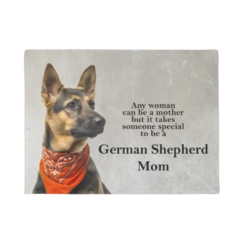 german_shepherd_mom_doormat-rb6d435e2d0f147e99bc3b2fb183a7778_jftbl_540