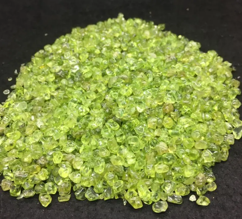 50 г натуральный Перидот(оливин) кварцевый кристалл камень рок чипы Лаки Исцеление F085 натуральные камни Дизайн feifanstyle и минералы