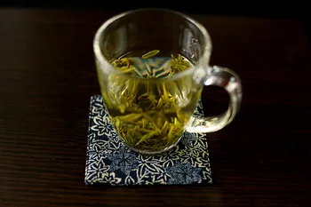 

High qulity brand 100%cotton japanese style 4pcs/lot cup mat, Water absorption heat insulation cup placemats free shipping