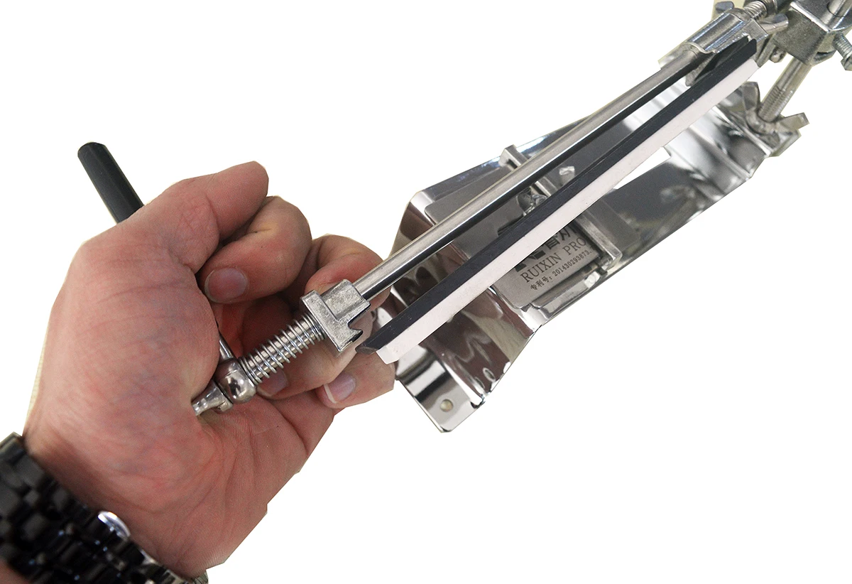 Ruixin pro Сталь профессиональная точилка для ножей инструмент заточка машина кухонные аксессуары шлифовальное устройство бар Алмазный слайдер