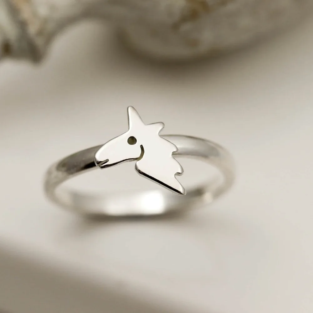

Daisies Cute Unicorn Ring Horse Head Animal Fashion Jewelry For Women Birthday Party Gift