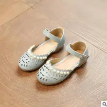 Meninas Sandálias de Verão Princesa Pérola Sandálias Recorte Sandálias de Praia Crianças Tênis Da Moda sapatos de Bebê de Couro Sapatos de Dança de Desempenho