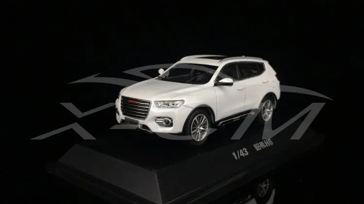 Литая под давлением модель автомобиля Great Wall все новые Haval H6 1:43 может оттягивать назад(белый/красный логотип)+ маленький подарок