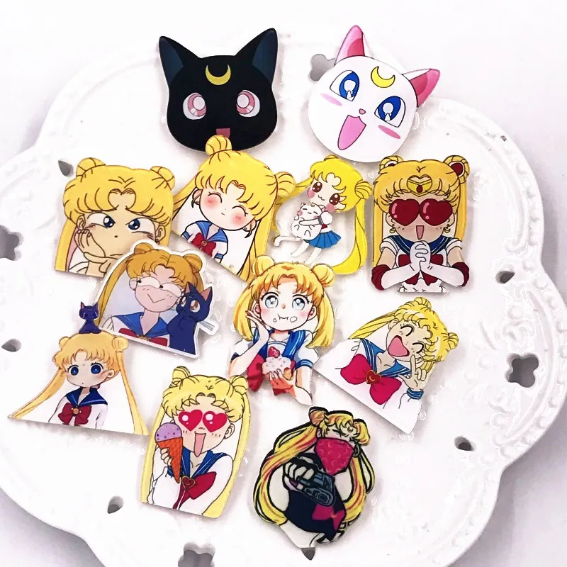 

New 1Pcs Sailor Moon Acrylic Badges Icon On Backpack Clothes Girls Badge Harajuku Brooch pins Decoration Cartoon Kids Party Gift