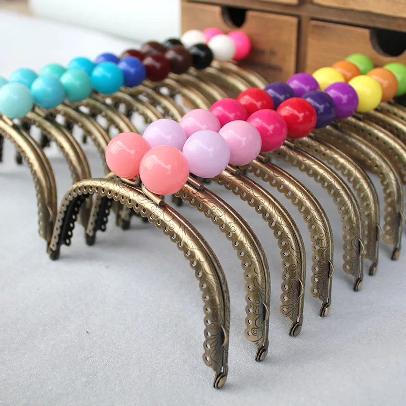 

10 pcs/lot 12.5 CM antique Bronze Coin metal Purse Frames Candy Head Kiss Clasp Cluth DIY Bag Metal Frame Accessorie JY445