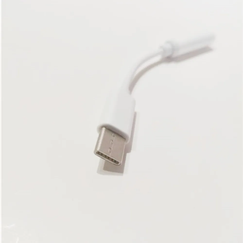 

Original Blackview BV7000 BV8000 P10000 Pro Cable Earphone Adapter Cable Type C to 3.5MM White Cable Charging Cable