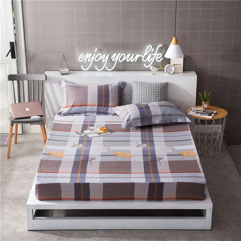 Simple Dark Large Grid Pattern 100 Cotton Bedding Sets 180x200cm Size