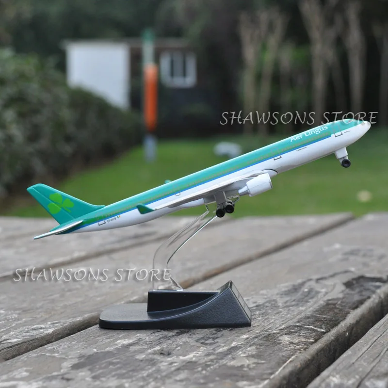 diecast passenger planes