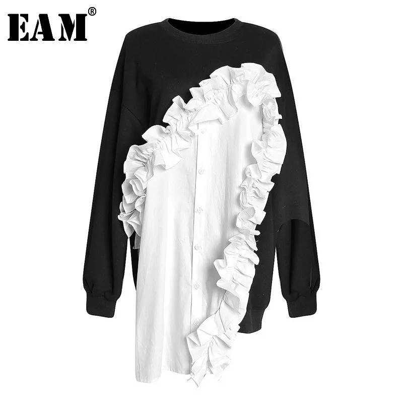 

[EAM]2020 New Autumn Winter Round Neck Long Sleeve Black Hit Color Ruffles Split Joint Loose Sweatshirt Women Fashion Tide JL052