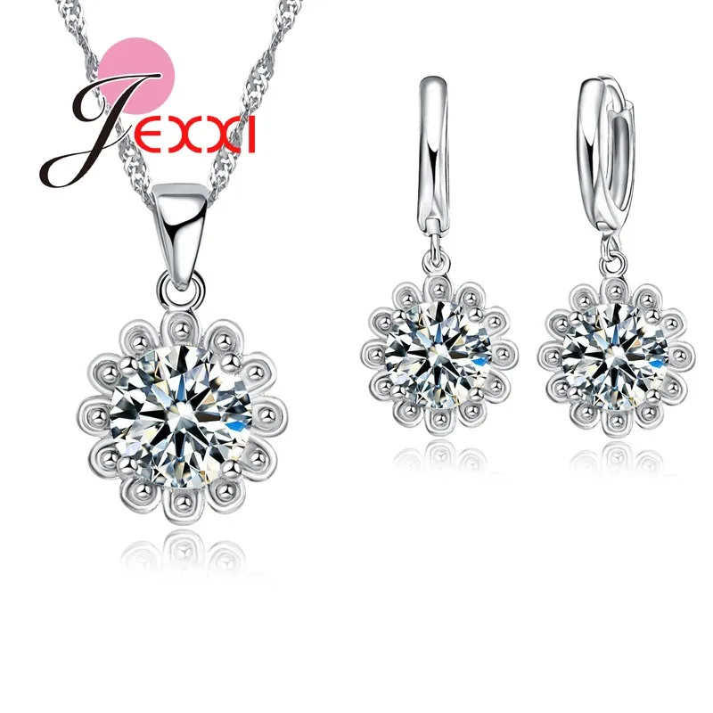 

Fashion Women Clear CZ Crystal Sweet Flower Shape Pendant Necklace Earrings Set Shiny 925 Sterling Silver Jewelry