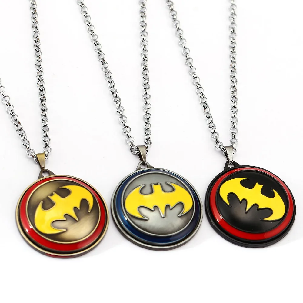 

2017 Batman Necklace 3 colors Rotatable Pendant Fashion link chain Necklaces Friendship Gift Jewelry