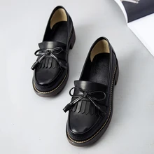 Teahoo/женские туфли-оксфорды в винтажном стиле; лоферы на меху с бахромой; женские оксфорды без застежки с кисточками; кожаная зимняя обувь с круглым носком