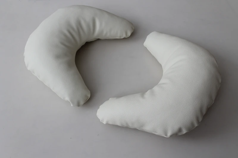 U Shape newborn props (4)