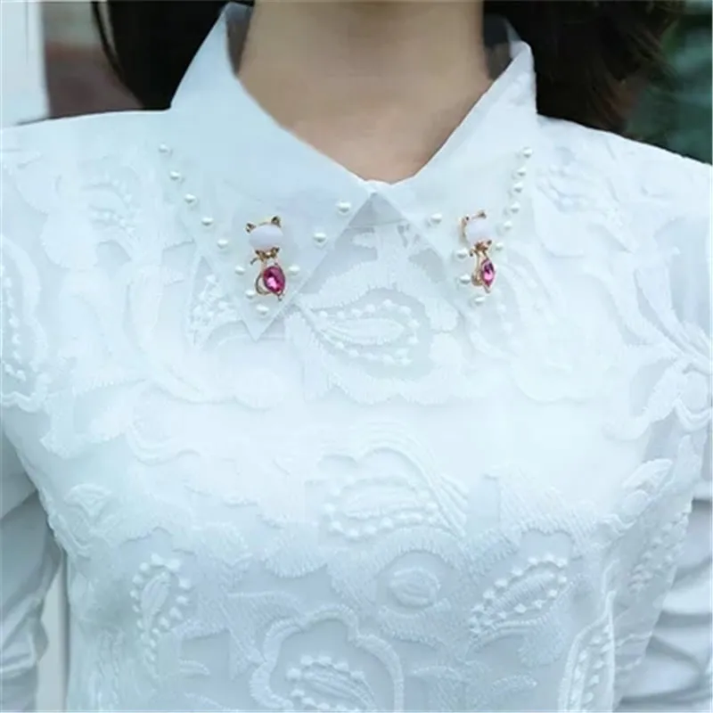 

2019 New Turn Down Collar Long Sleeve Blouses Shirts Plus Size Lace Women Blouse Women Clothing Blusas Femininas XY253