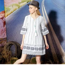 Лето в Европа и Америка свободные хлопковые v-образным вырезом платье с принтом женские Винтаж Мода Полосатый три четверти рукав «фонарик» платье