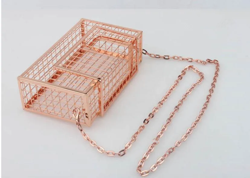 36020180610205621879