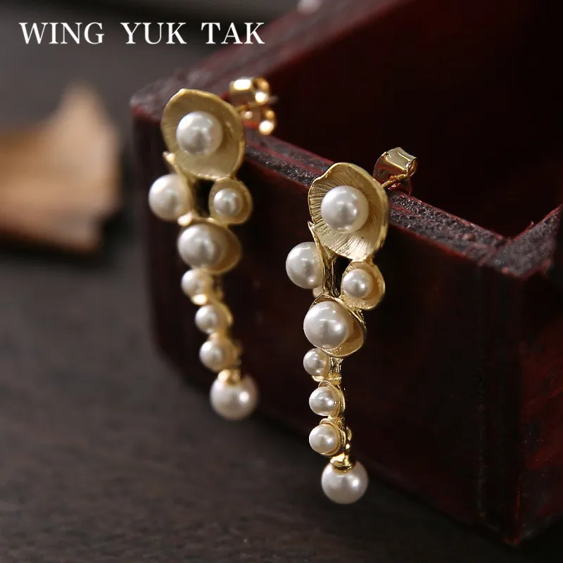 

wing yuk tak Handmade Stud Earrings For Women High Quality Fashion Jewelry Gold Color Copper Flower inlay Cultured Pearl Earring