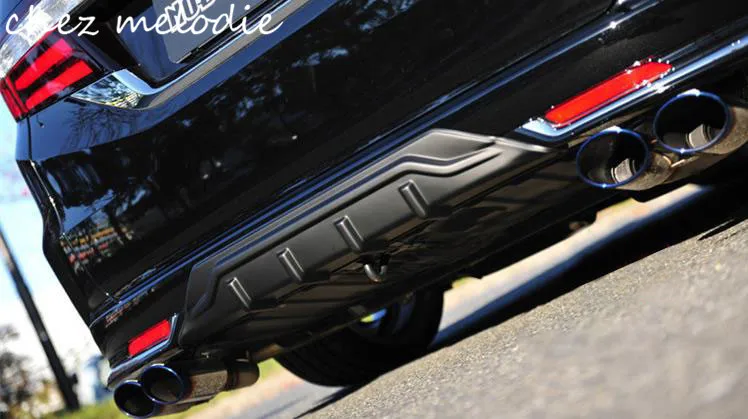 

NOBLESSE style primer unpainted/matt glossy black painted ABS Car rear diffuser bumper For HONDA ODYSSEY 2015-2019
